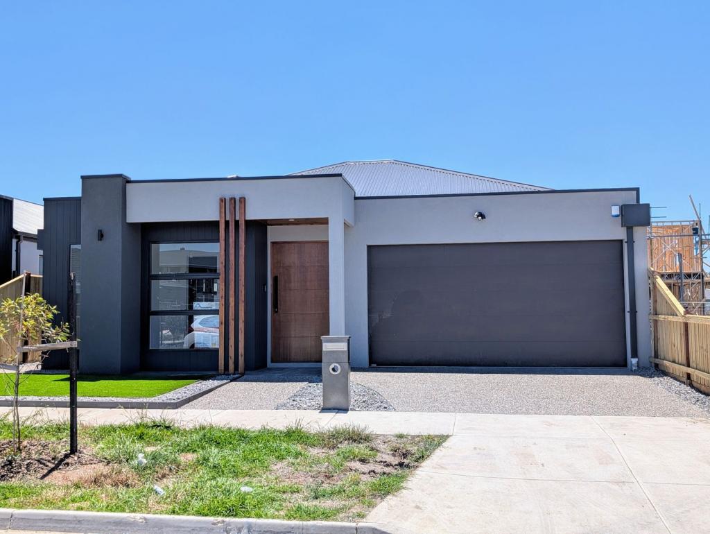 10 Aqua St, Wollert, VIC 3750