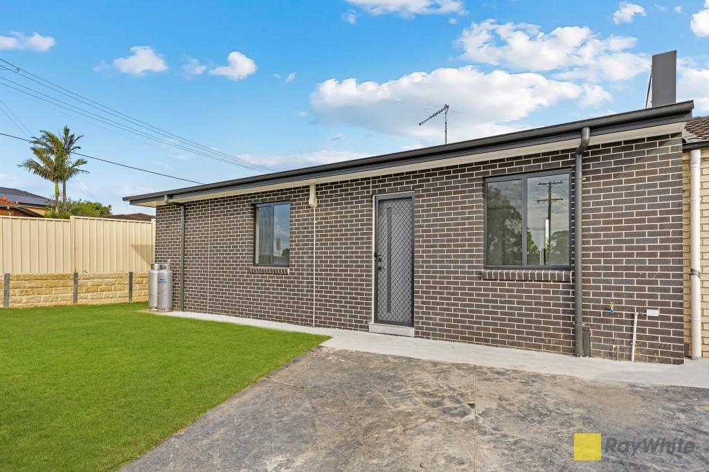 35A MACKENZIE BVD, SEVEN HILLS, NSW 2147