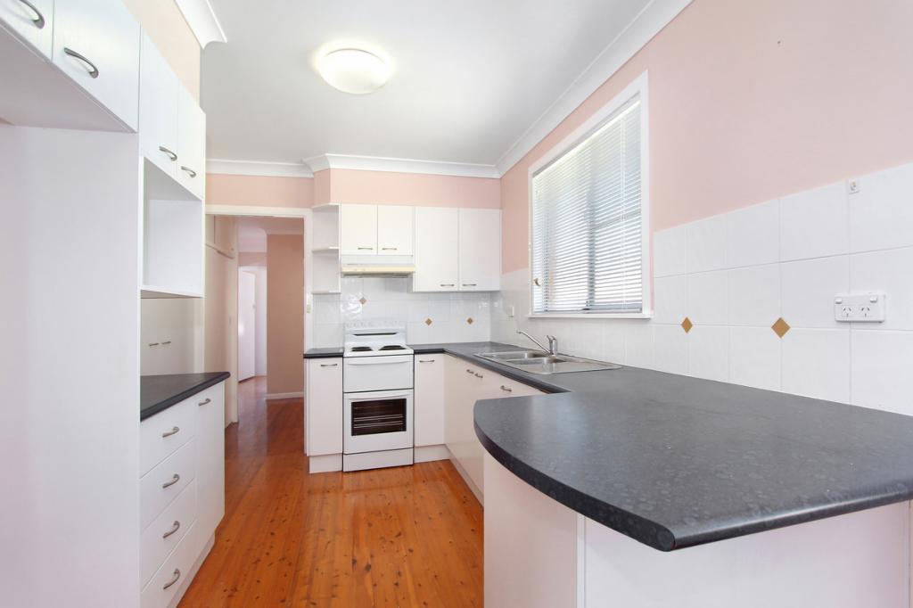 19 Clifton Dr, Port Macquarie, NSW 2444