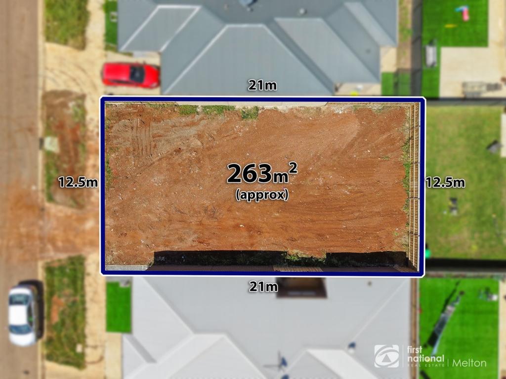 15 HARWICH ST, ROCKBANK, VIC 3335