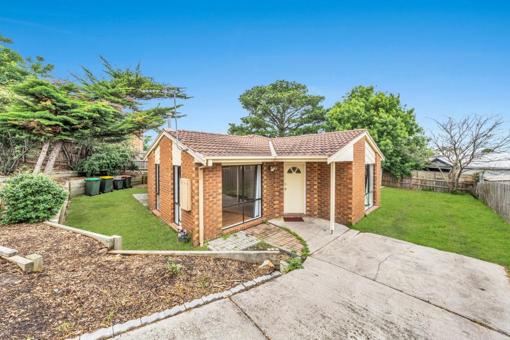 136 Hall Rd, Carrum Downs, VIC 3201