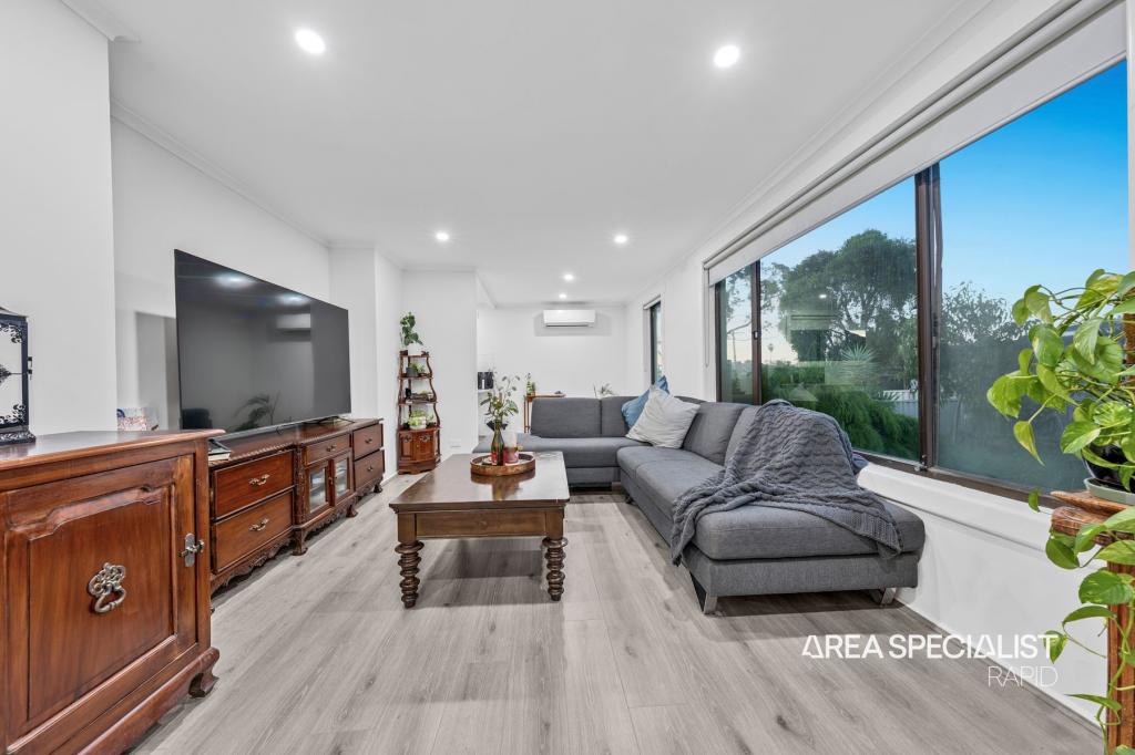 1/33 Louis St, Doveton, VIC 3177