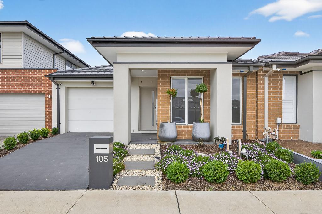 105 Fairground Prom, Berwick, VIC 3806