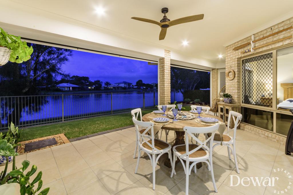 6 Apollo Cres, Beachmere, QLD 4510