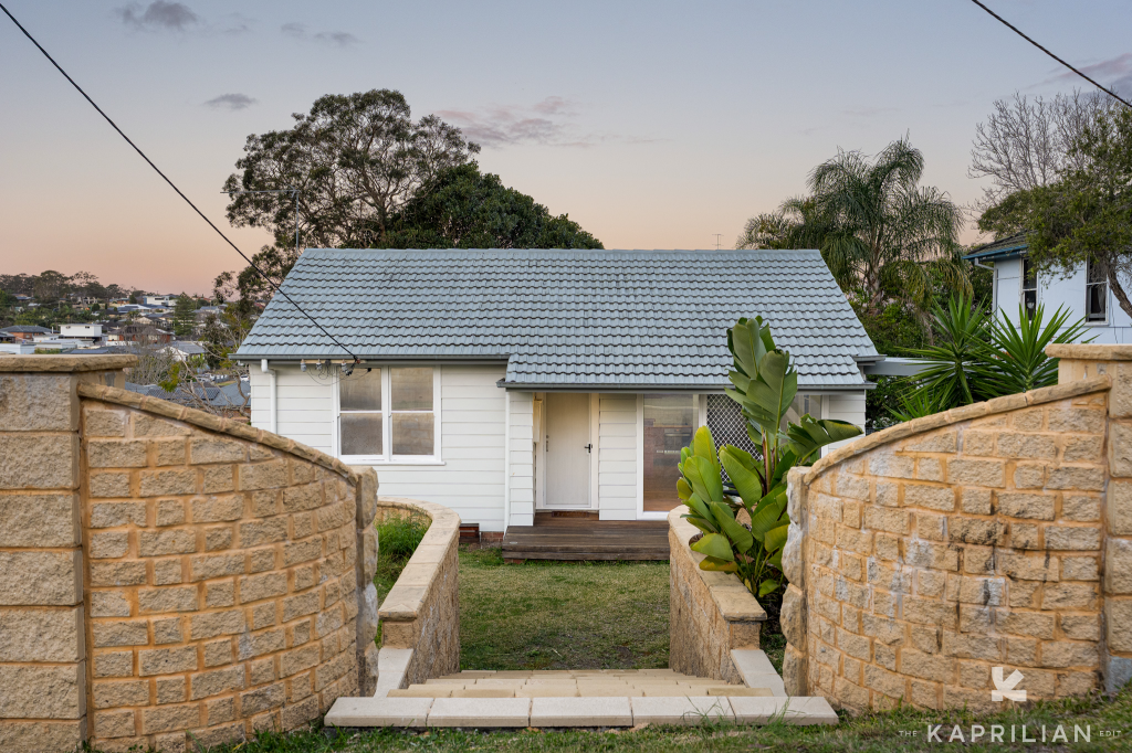 15 Leicester Ave, Belmont North, NSW 2280