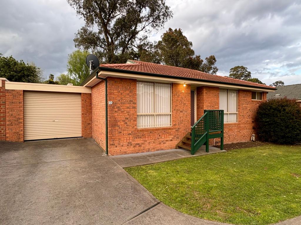 10/3 Gumleaf Pl, Drouin, VIC 3818