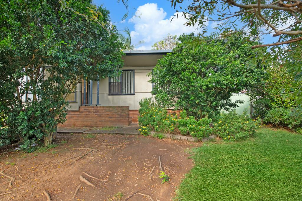 31 Pineleigh Rd, Lalor Park, NSW 2147