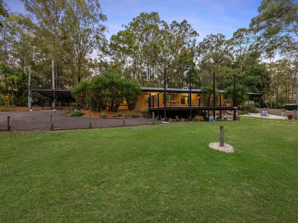 18 Huon Dr, Karalee, QLD 4306