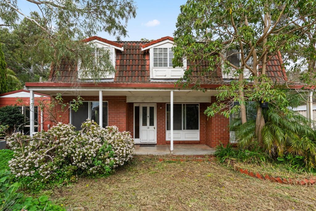 18 Alpine Ct, Happy Valley, SA 5159