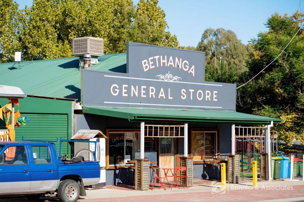2 Bridge St, Bethanga, VIC 3691