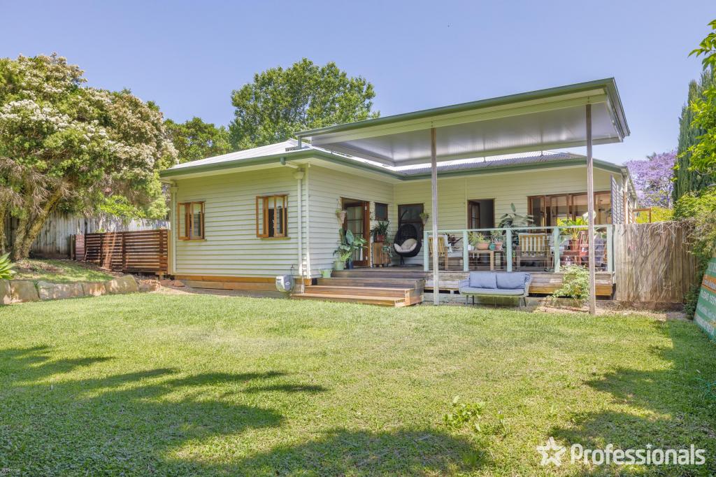 21 Griffith St, Tamborine Mountain, QLD 4272