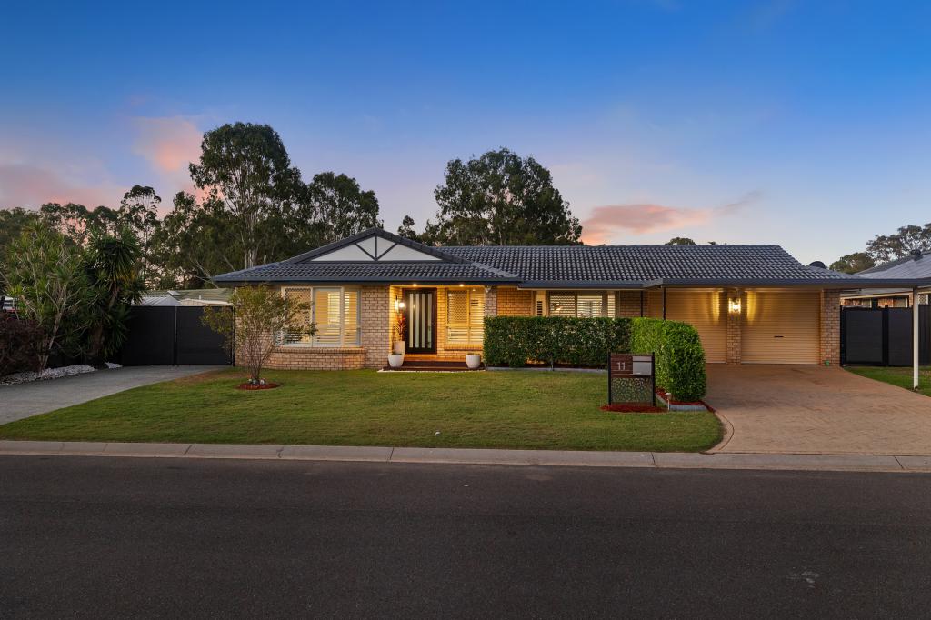 11 Carisbrooke Ct, Birkdale, QLD 4159