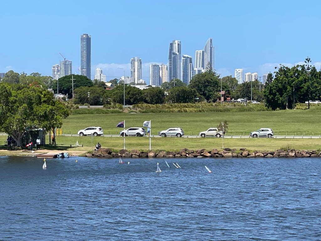 13/3028 The Boulevard, Carrara, QLD 4211