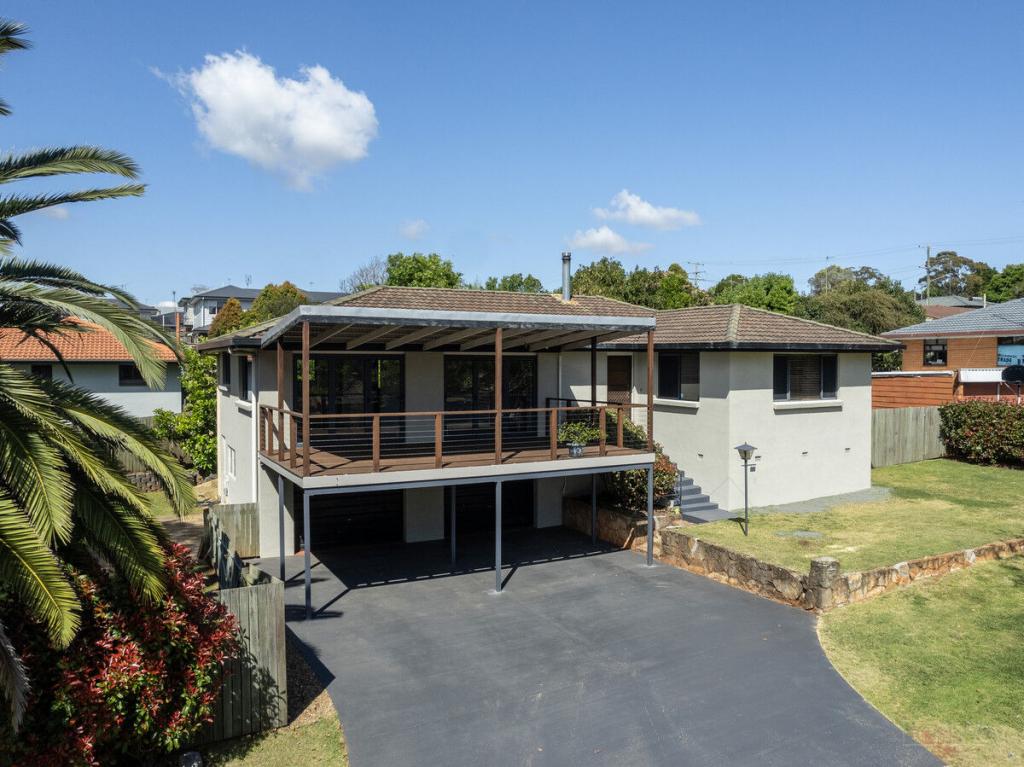 2 Cassia St, Centenary Heights, QLD 4350