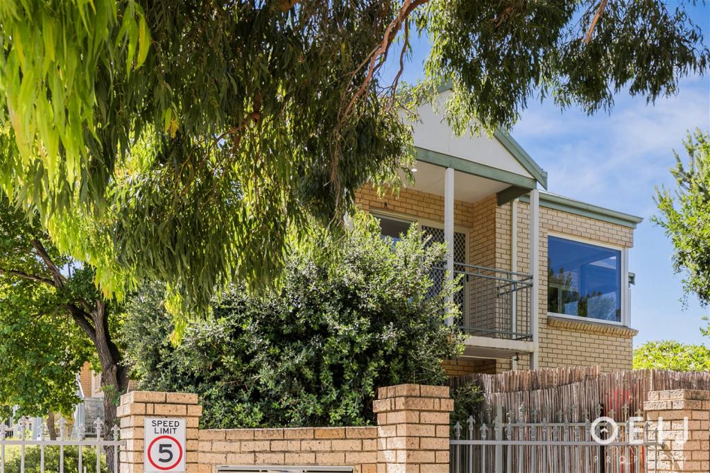 22/92 Gilbertson Rd, Kardinya, WA 6163