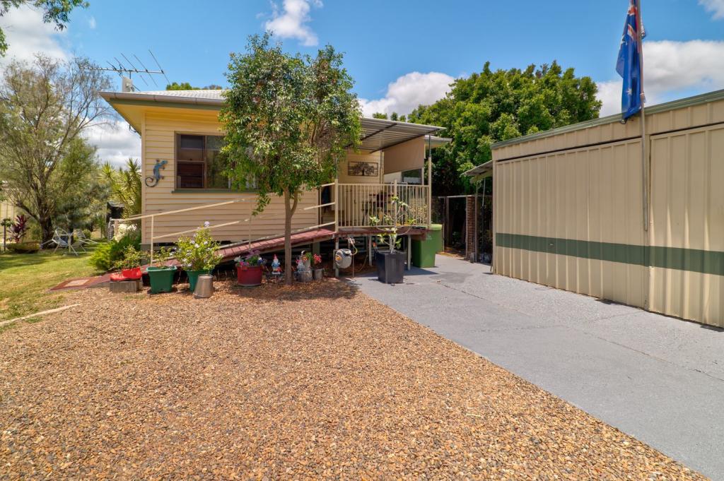 16 West Rd, Coominya, QLD 4311
