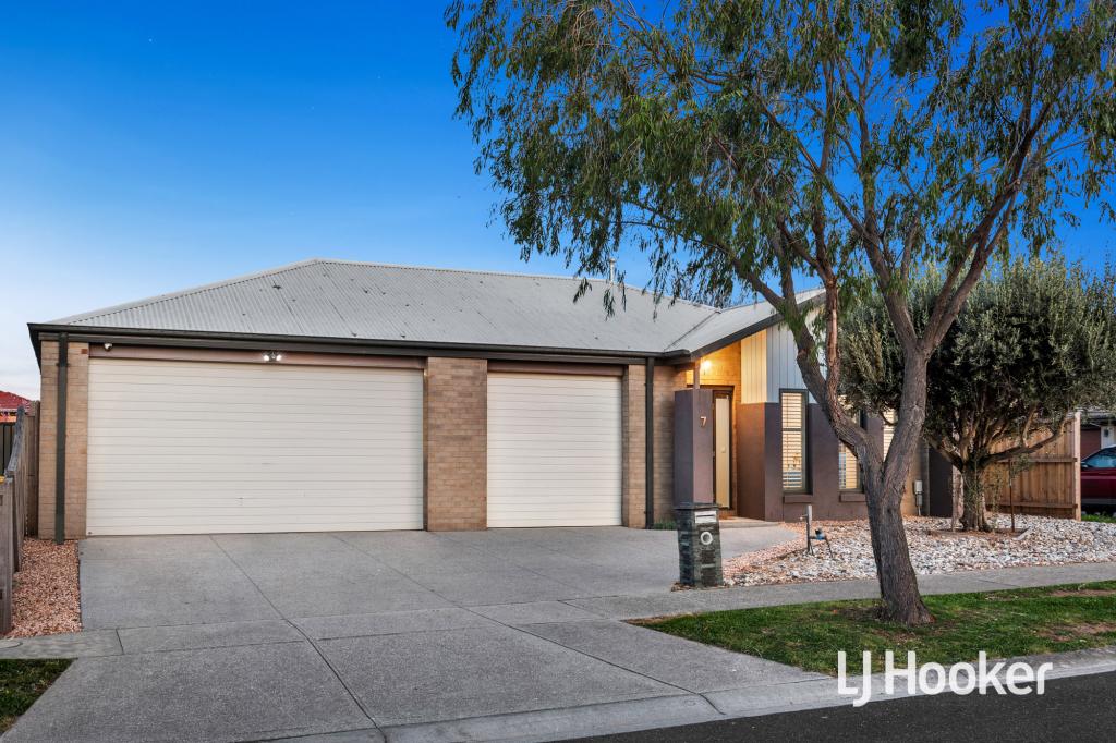7 GERANIUM WAY, POINT COOK, VIC 3030