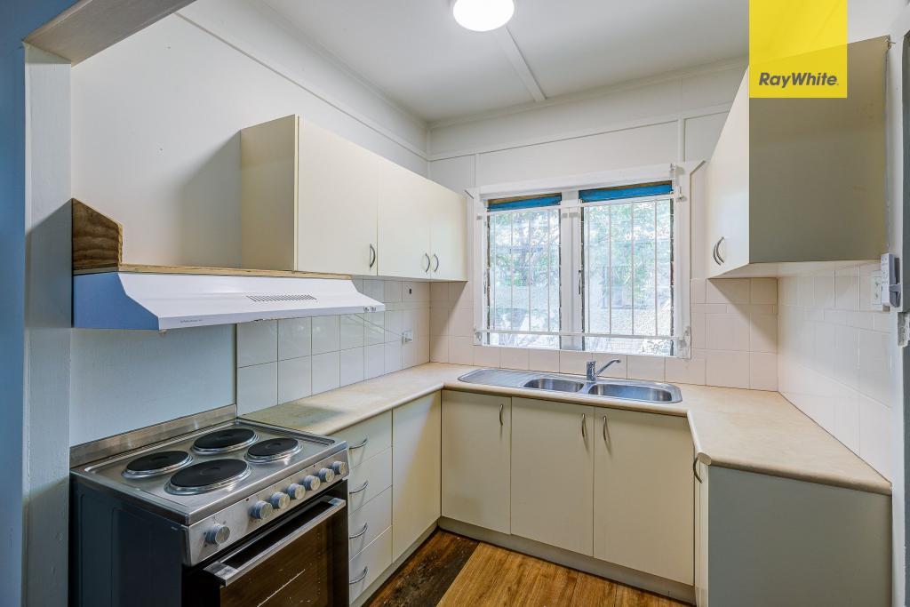 116 Railway Pde, Woodridge, QLD 4114