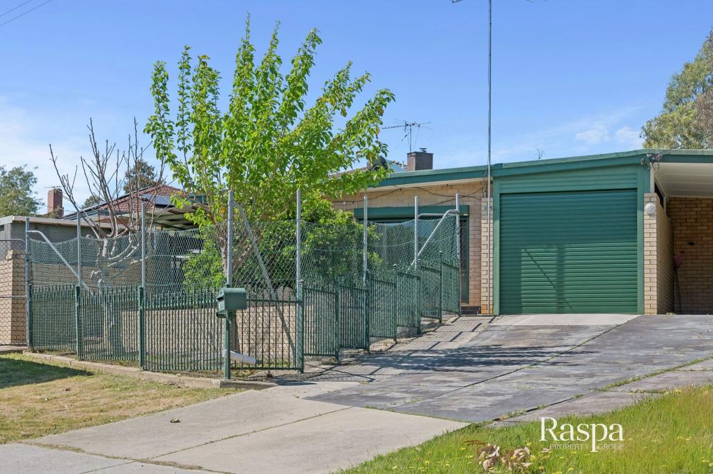 1 Hereford Pl, Spearwood, WA 6163