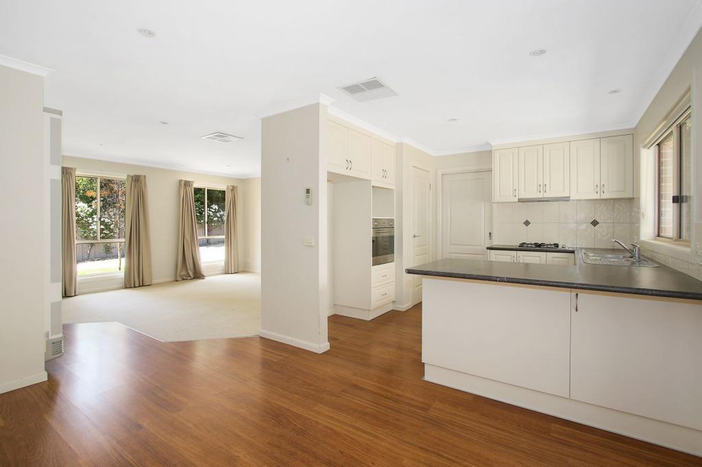 2/406 Halehaven Cres, Lavington, NSW 2641