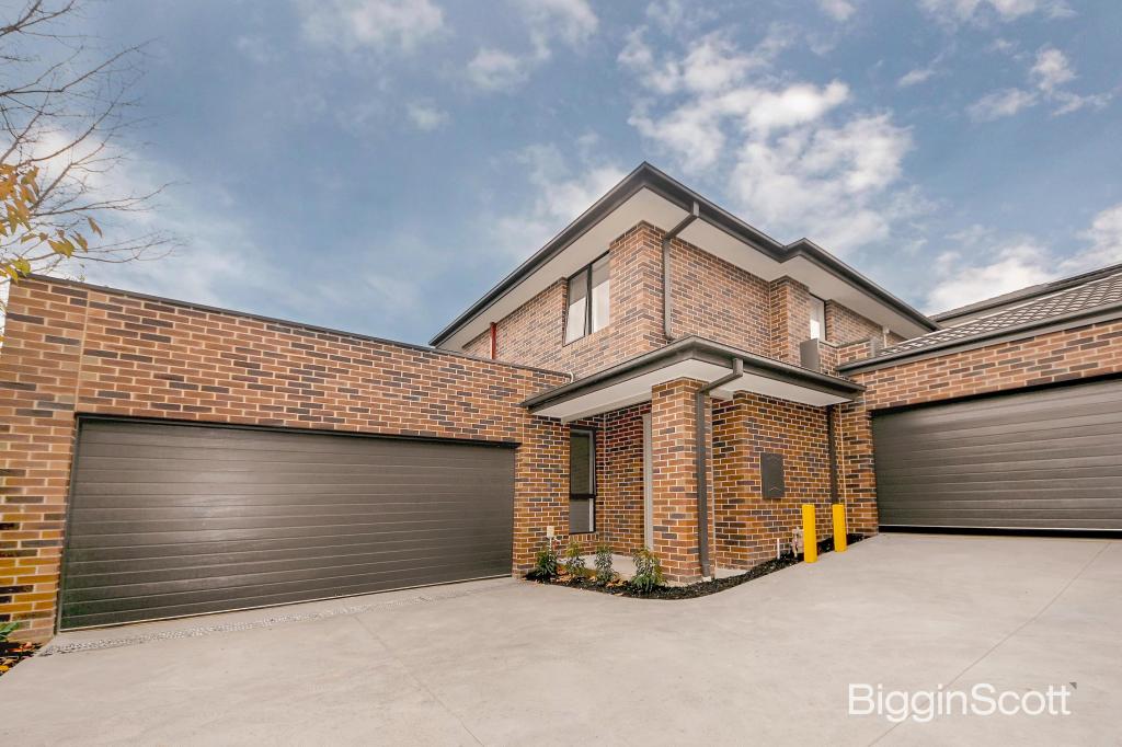 2/7 TAMALA AVE, NOTTING HILL, VIC 3168