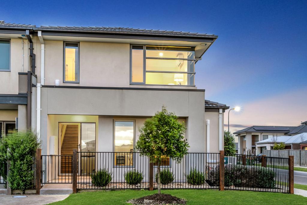 11 Perseus Walk, Officer, VIC 3809