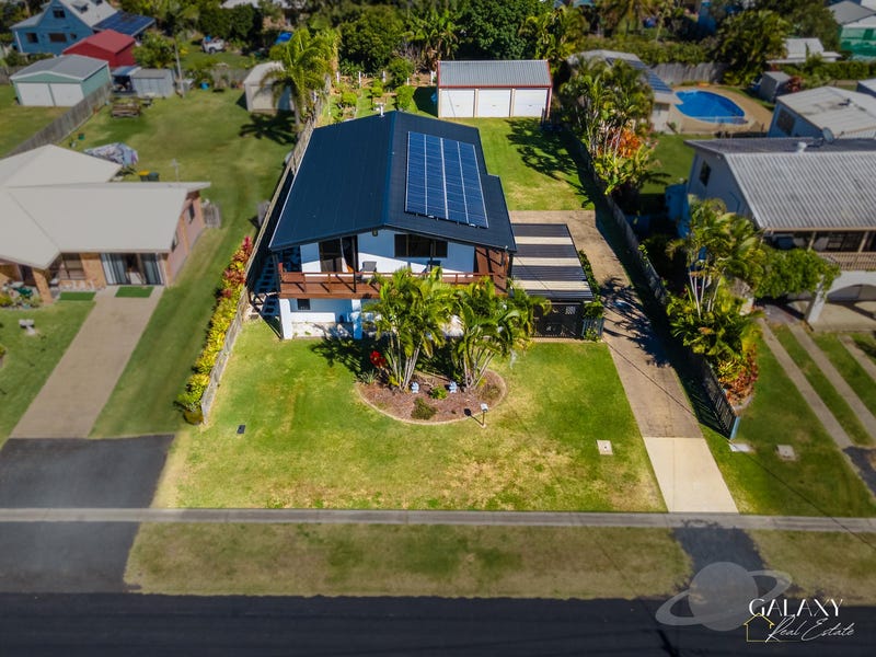 39 Ocean St, Burnett Heads, QLD 4670