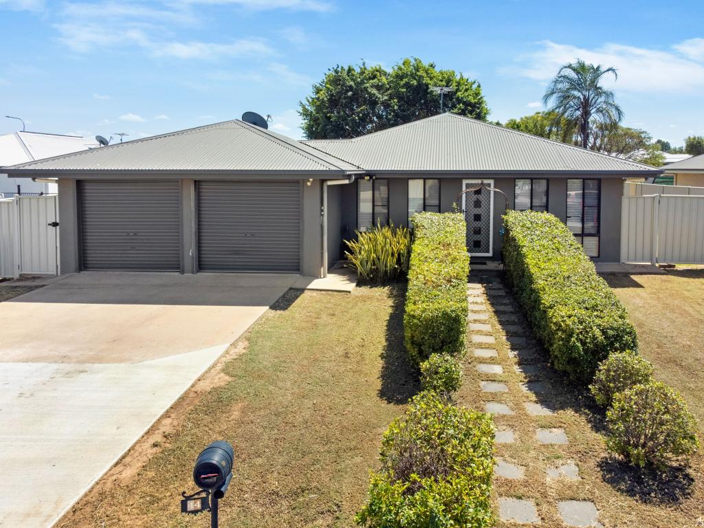 44 Mayfair Dr, Emerald, QLD 4720