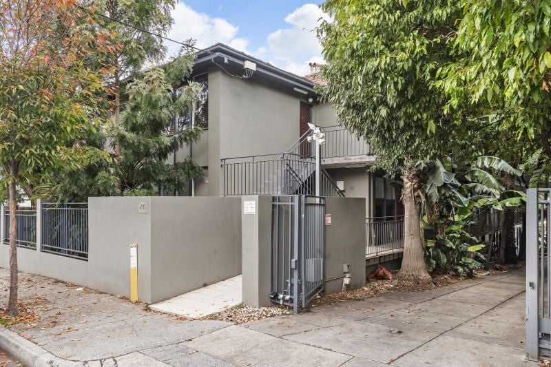 2/40 Waterloo Cres, St Kilda, VIC 3182