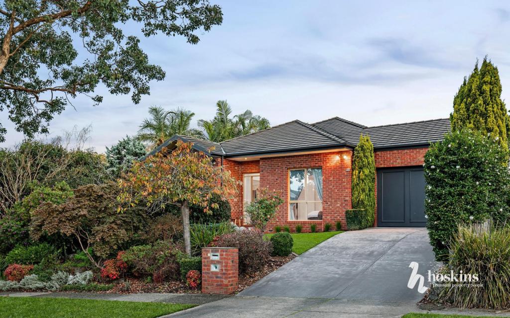 24 Collins Pl, Ringwood North, VIC 3134
