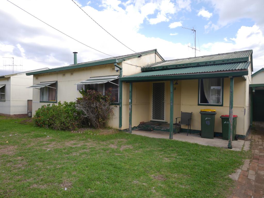 18 Mulyan St, Cowra, NSW 2794