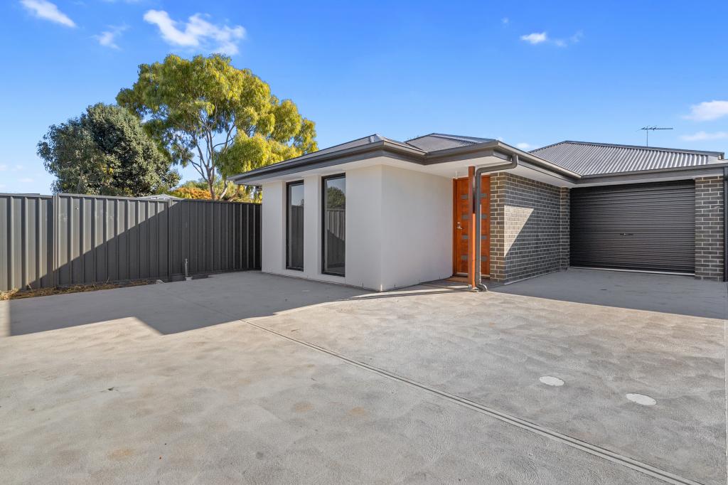 61a Selway Tce, O'Sullivan Beach, SA 5166