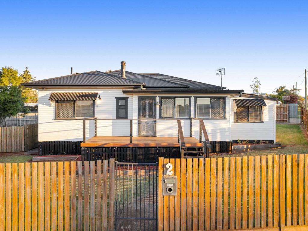 2 Croxley St, Harristown, QLD 4350