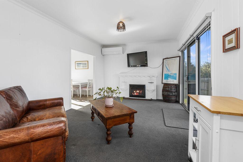 14 Gambier St, Apollo Bay, VIC 3233