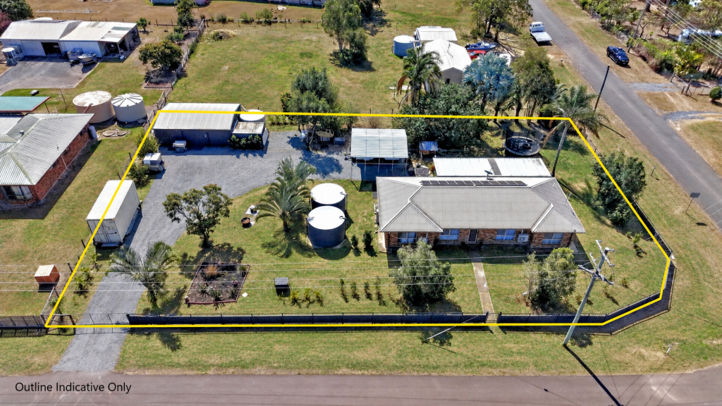 1 LEILANI CT, BRANYAN, QLD 4670