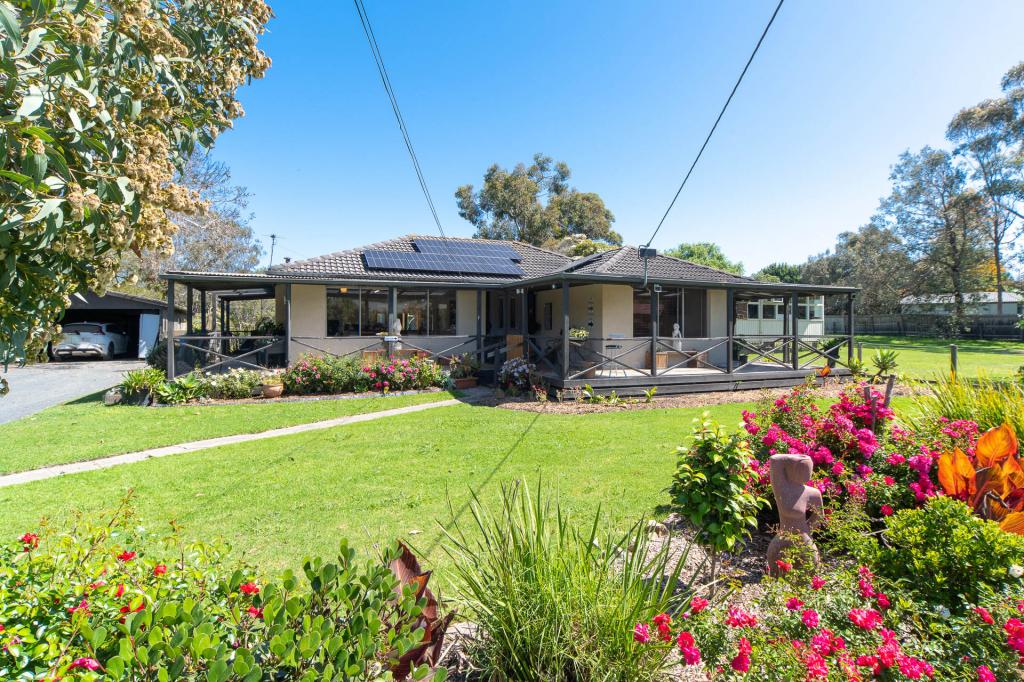 20 Facey Rd, Devon Meadows, VIC 3977