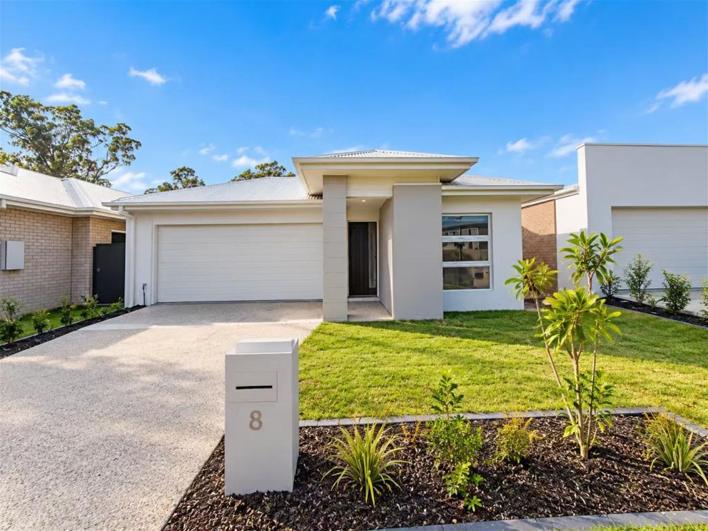 8 Fiennes Rd, Logan Reserve, QLD 4133