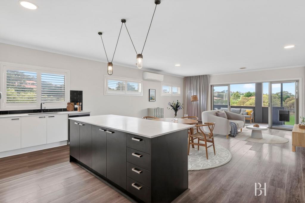 11 Craig Parry Dr, Wallan, VIC 3756