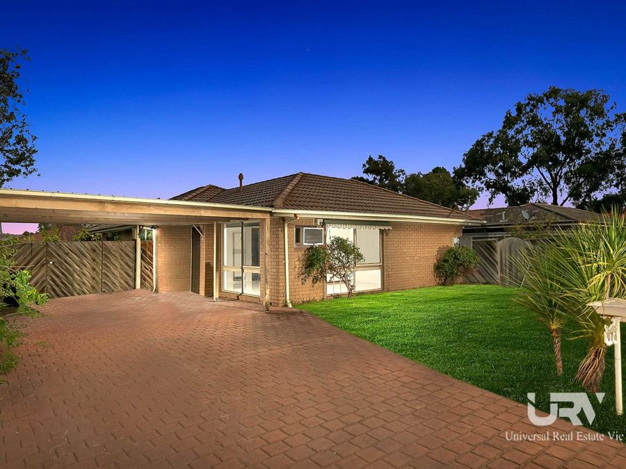 17 Carlisle St, Craigieburn, VIC 3064