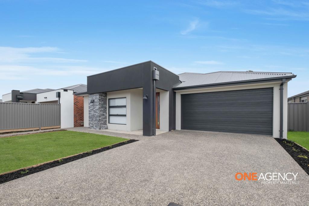 7 HATHAWAY CL, ALFREDTON, VIC 3350