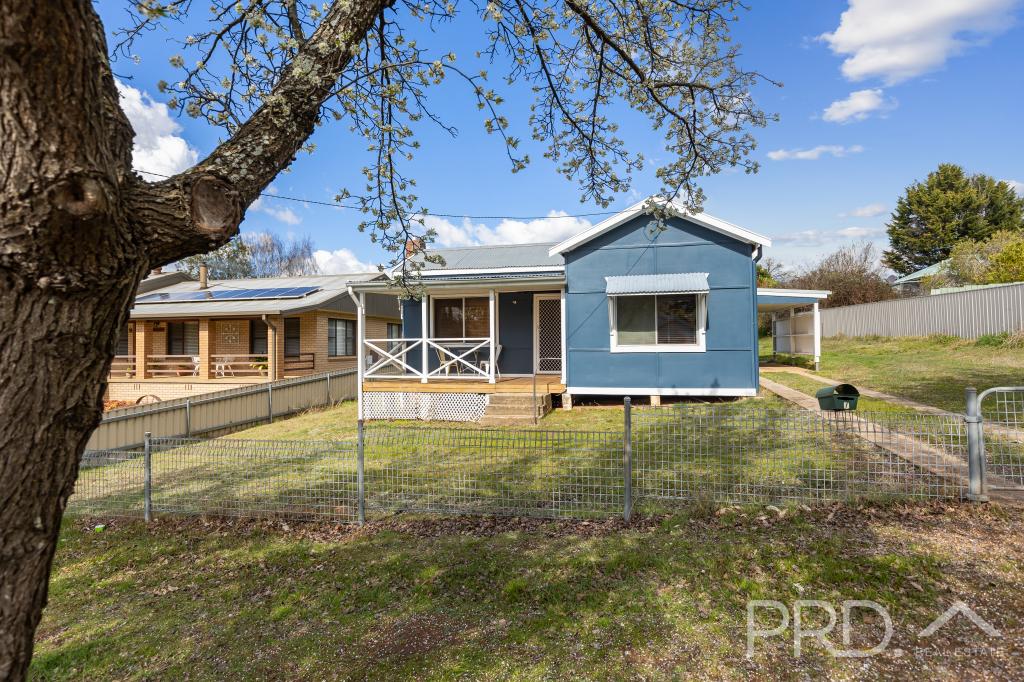 7 Batlow Ave, Batlow, NSW 2730