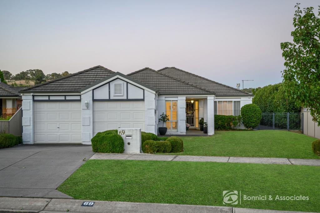 69 Avondale Dr, Wodonga, VIC 3690