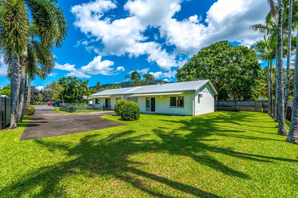 1 & 2/24 Manus St, Trinity Beach, QLD 4879