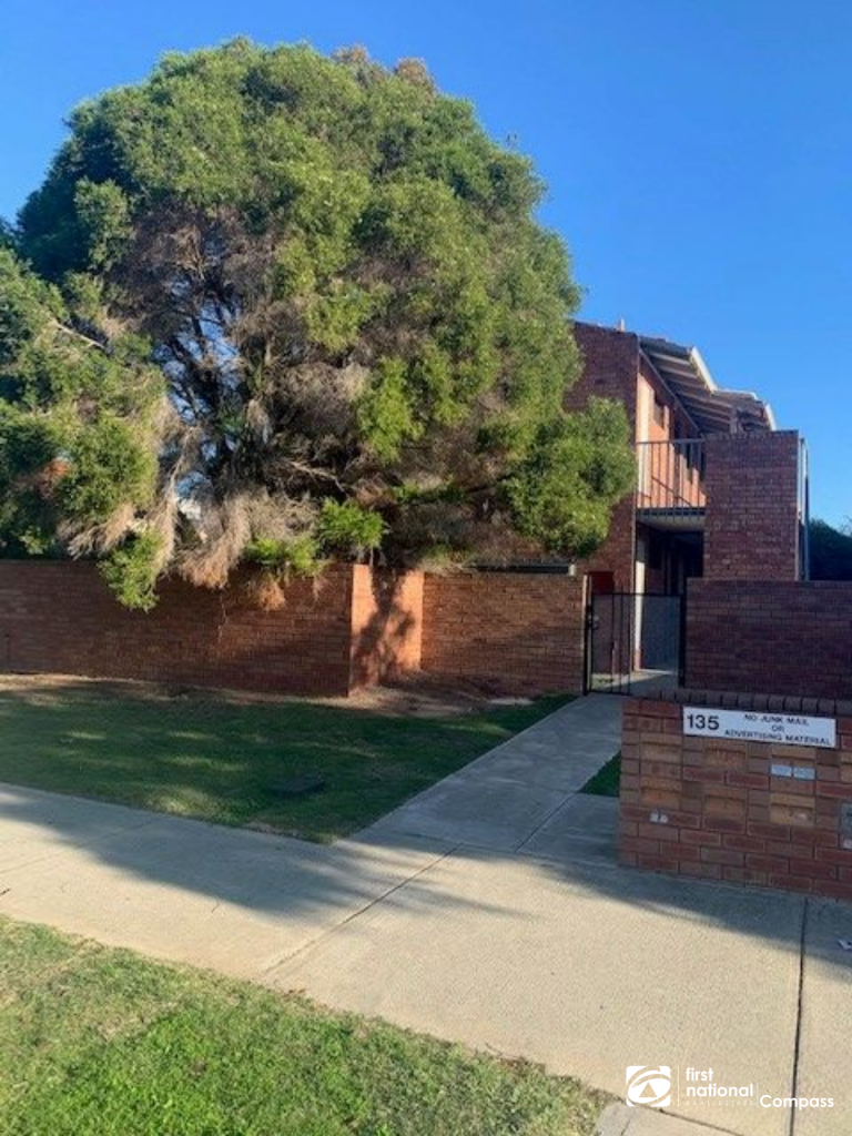 6/135 Hubert St, East Victoria Park, WA 6101