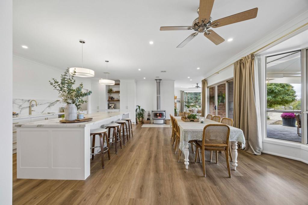 7 GALLOWAY PL, MURRUMBATEMAN, NSW 2582