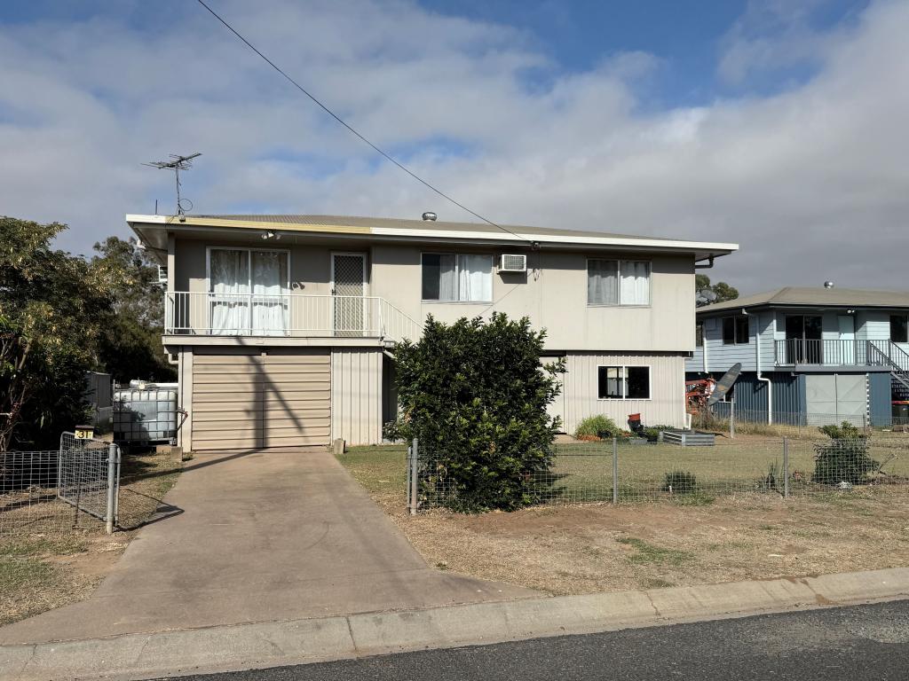 31 Lorraway St, Emerald, QLD 4720