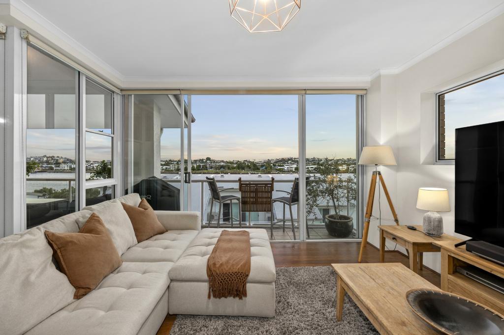 30/27 Vernon Tce, Teneriffe, QLD 4005