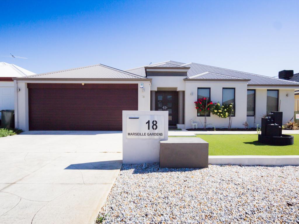 18 Marseille Gdns, Piara Waters, WA 6112