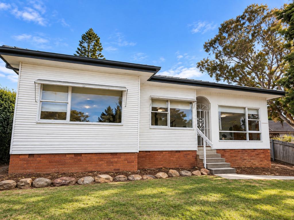 32 KURRAJONG CRES, BLACKTOWN, NSW 2148