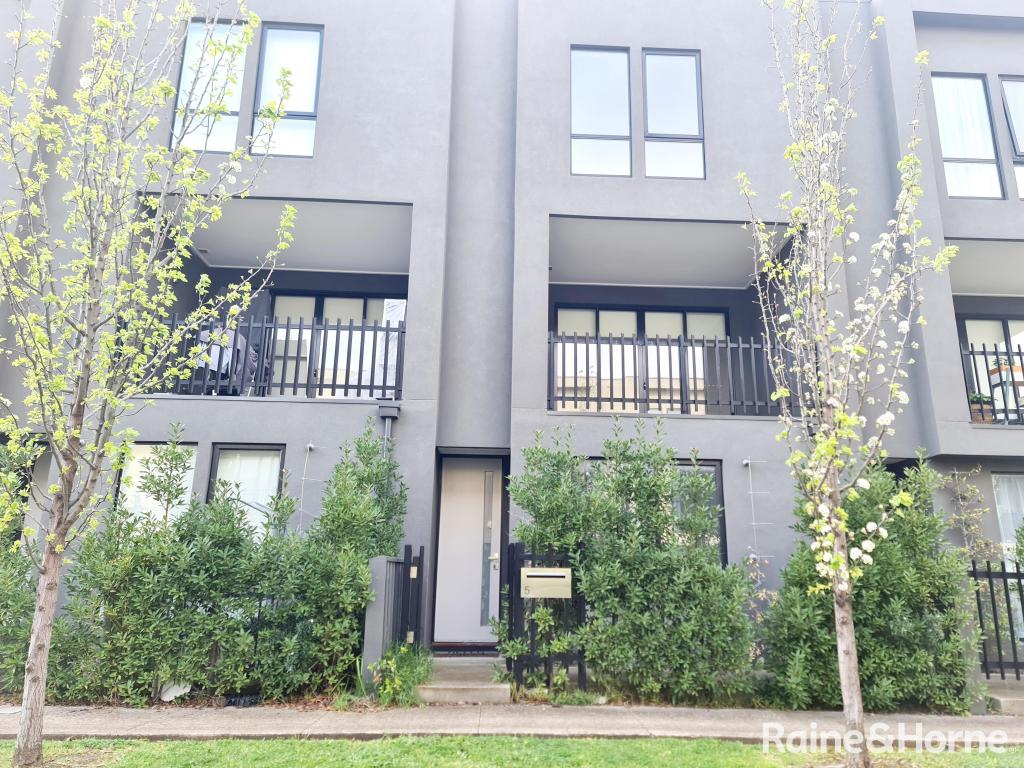 5 Mandrel St, Maidstone, VIC 3012